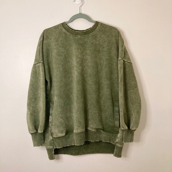Zenana Tops - Zenana Green Mineral Wash Oversized Fleece Crew Neck Sweatshirt Pockets M Boho